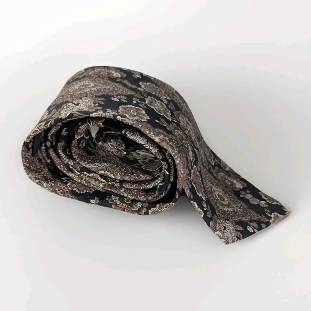 Vintage J. Riggins Silk Tie Hunting Horn Floral Classic USA Black Brown Cream